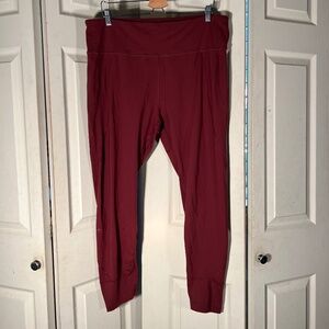 Shape Red Leggings Size 2XL